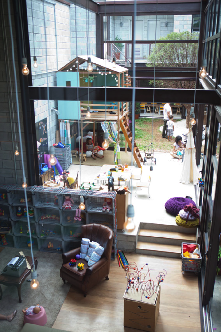 Centros brincantes possibilitam rotina de atividades nas férias