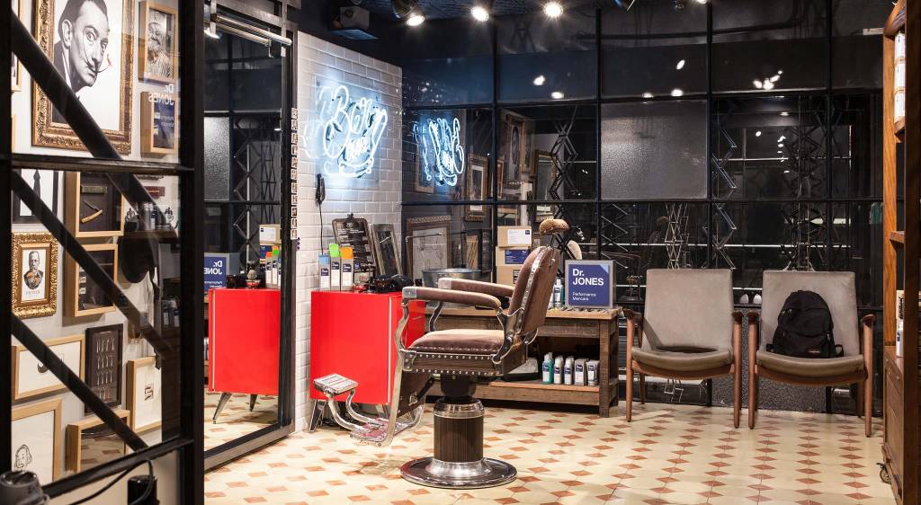 Assinatura de lâmina de barbear e mais serviços para homens