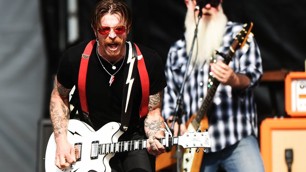 Eagles-Of-Death-Metal-IVAN-pacheco-022
