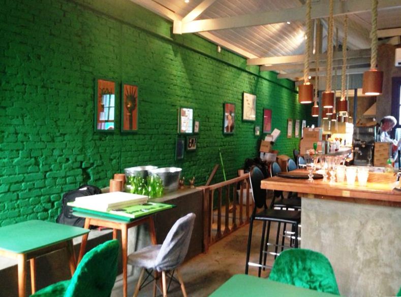 Renata Vanzetto inaugura o Ema hoje