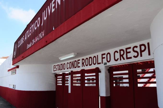 Estádio Conde Rodolfo Crespi – Juventus