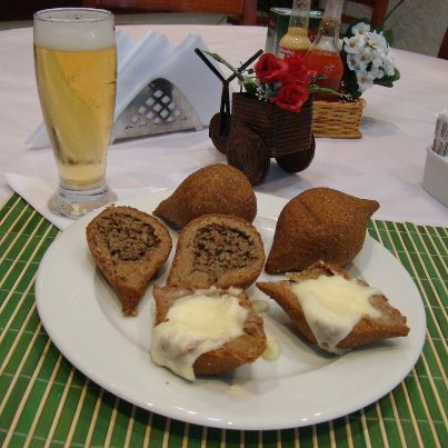 Esfiha Juventus: casa especializada em comida árabe funciona no mesmo endereço desde 1967 Esfiha Juventus: casa especializada em comida árabe funciona no mesmo endereço desde 1967