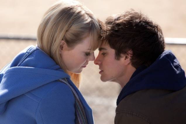 O Espetacular Homem-Aranha: caso de amor entre a espevitada Gwen Stacy (Emma Stone) e o jovem justiceiro adoça a fita O Espetacular Homem-Aranha: caso de amor entre a espevitada Gwen Stacy (Emma Stone) e o jovem justiceiro adoça a fita