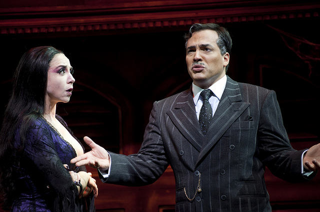 	Gomes e Morticia, papeis de Marisa Orth e Daniel Boaventura, no musical A Família Addams