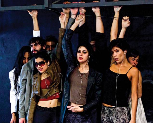 O elenco do drama Odisseia: releitura para o clássico de Homero O elenco do drama Odisseia: releitura para o clássico de Homero