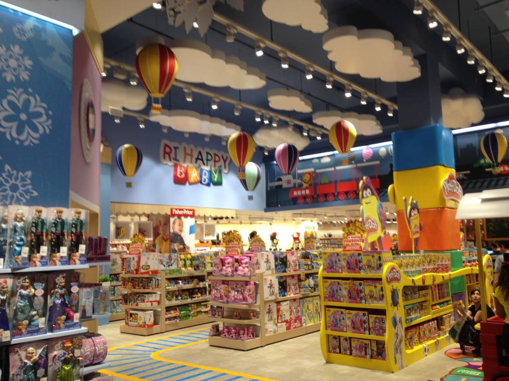 Visitamos a nova loja conceito da Ri Happy