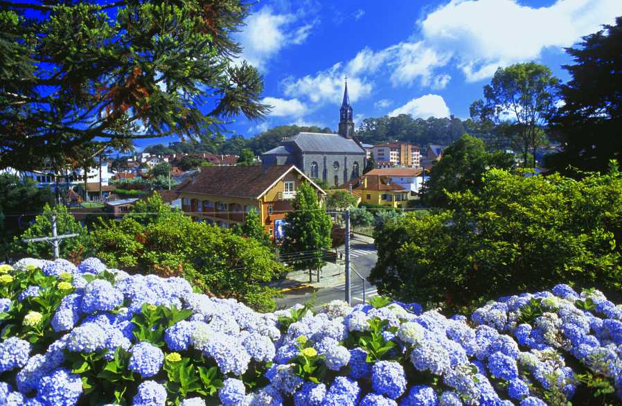 Sete cidades brasileiras para se sentir na Europa