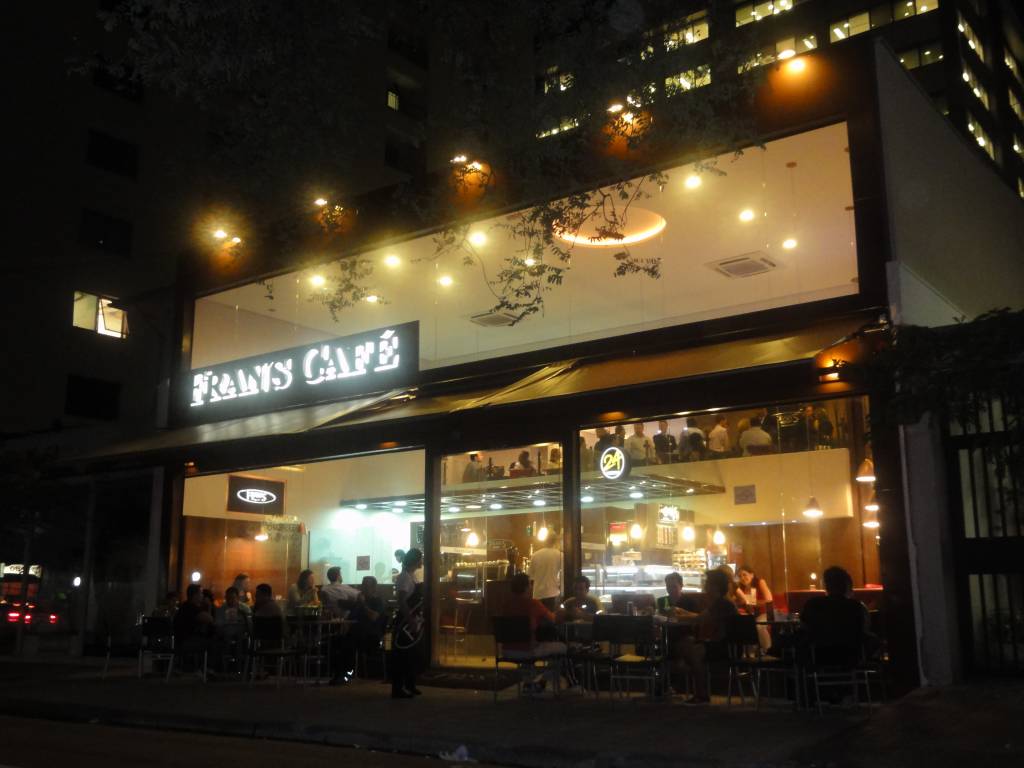 Frans Café - Haddock Lobo Frans Café - Haddock Lobo