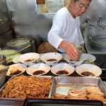 Chef Inoue, do Chuka Ramen, no famoso mercado de Tsukiji
