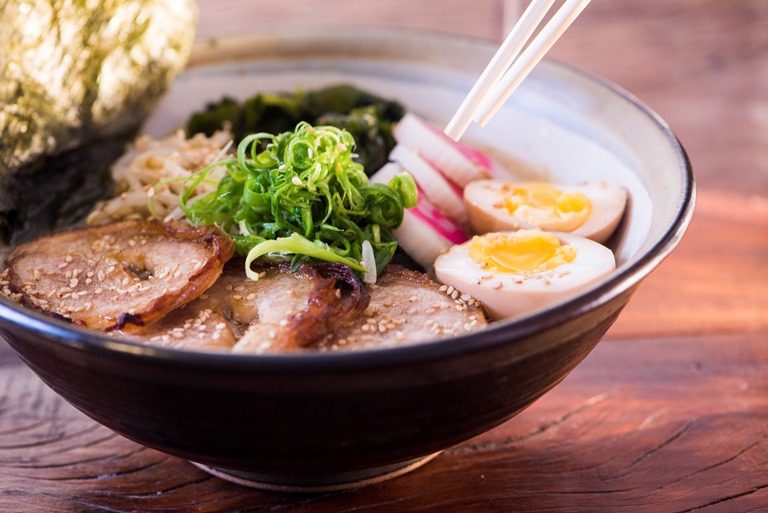 Miso lamen –  HIRÁ RAMEN IZAKAYA