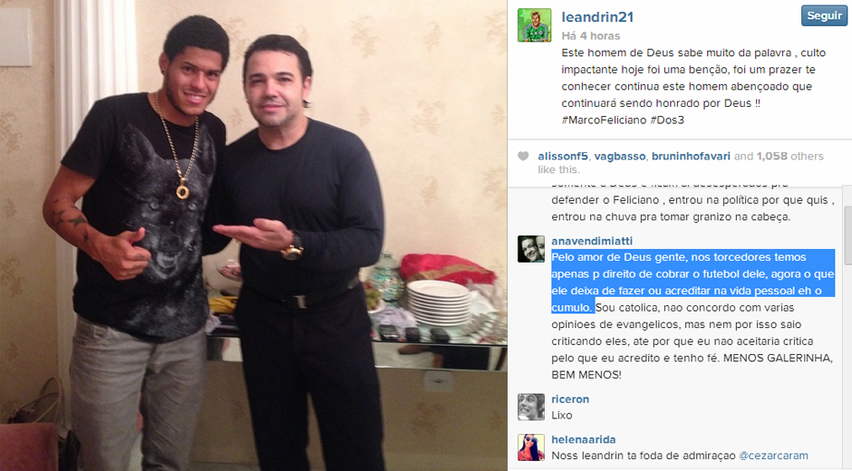 Atacante Leandro, do Palmeiras, publica foto com Marco Feliciano e provoca polêmica na internet