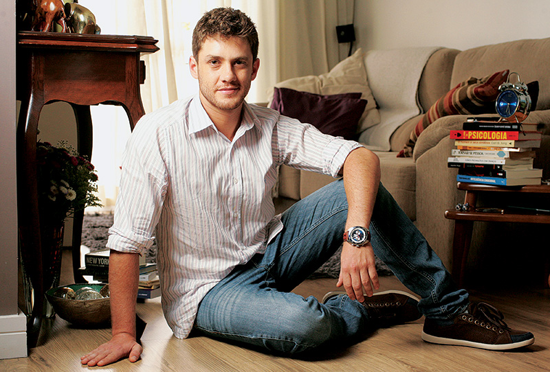 Ator Leonardo Miggiorin começa nova profissão