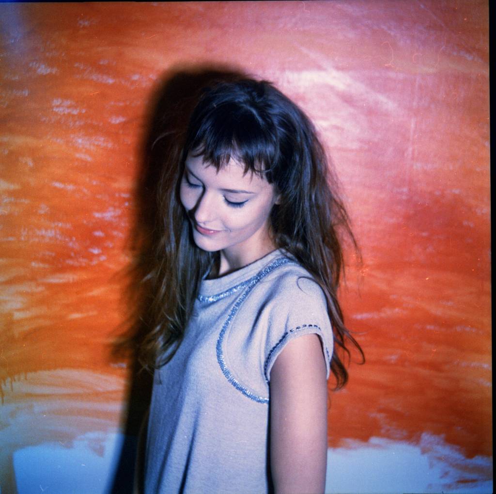 Mallu Magalhães: “não estava ganhando dinheiro e a minha música não tinha expressão”