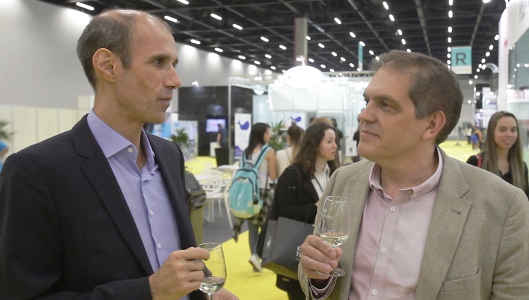 Beato comigo: estreia da série Conversas em torno do vinho