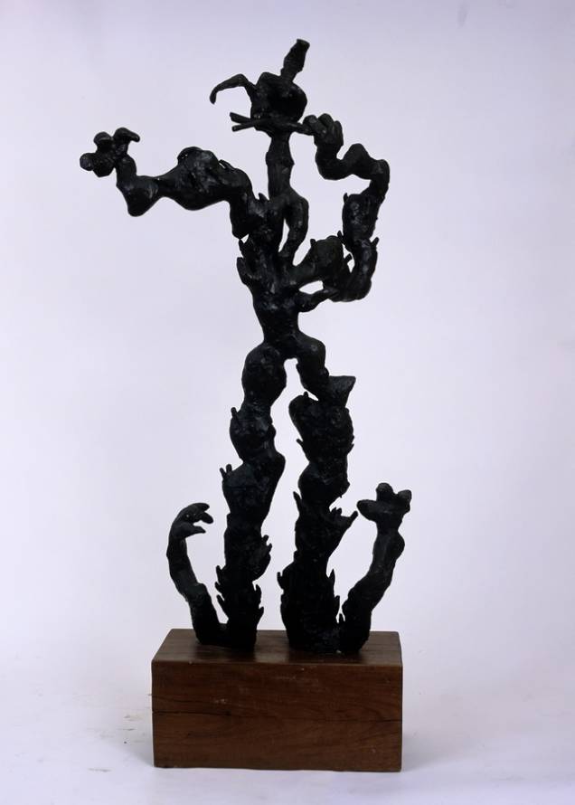 Maria Martins, Uirapuru, 1945; bronze Maria Martins, Uirapuru, 1945; bronze