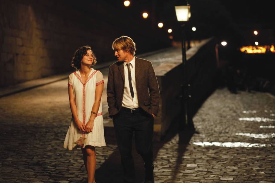 A comédia Meia-Noite em Paris, de Woody Allen: estrelada por Marion Cotillard e Owen Wilson