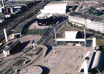Memorial da América Latina: prédio fica ao lado da estação Palmeiras-Barra Funda Memorial da América Latina: prédio fica ao lado da estação Palmeiras-Barra Funda