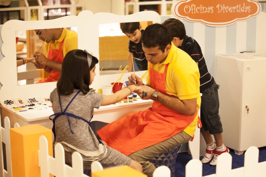 Shopping Iguatemi: Oficinas Divertidas e Contação de Histórias