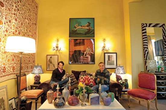 Os arquitetos Murilo Lomas e Sig Bergamin se casam no papel