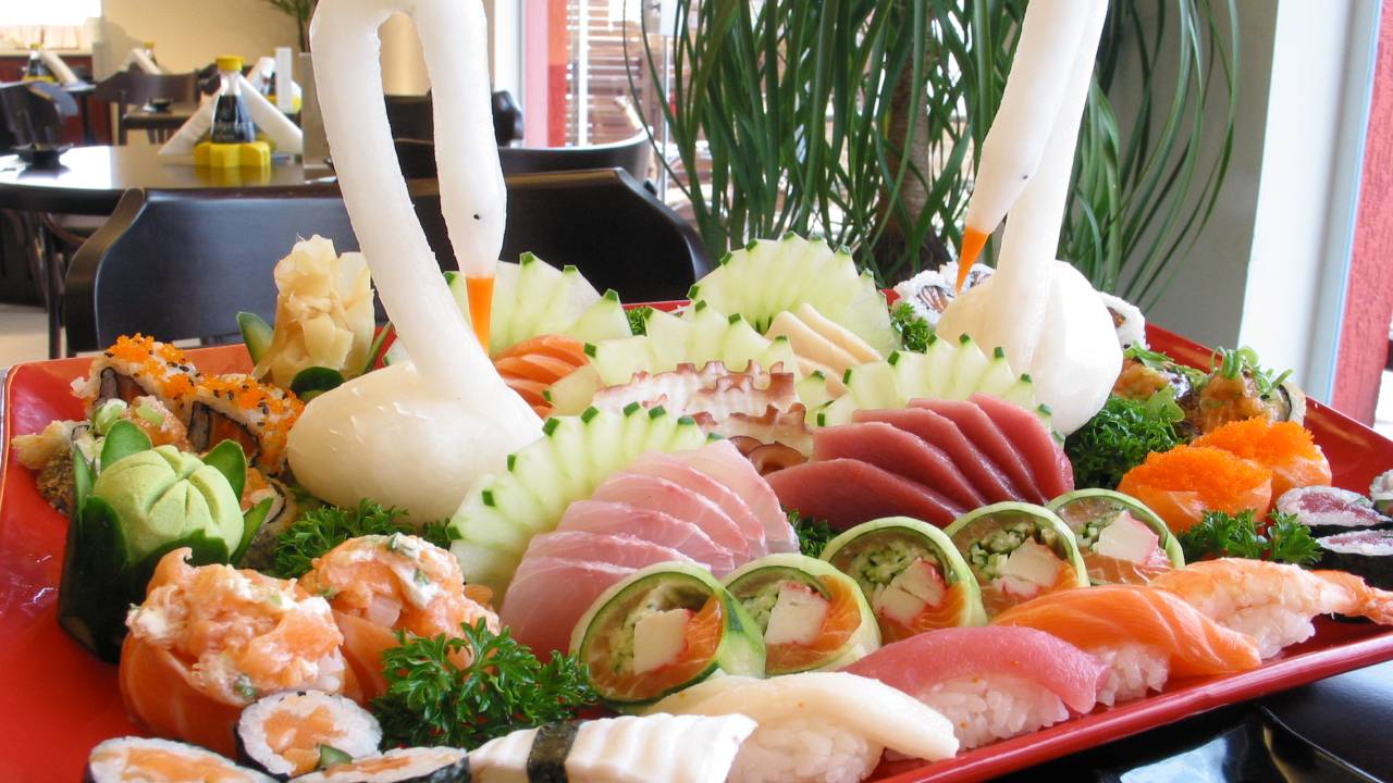 nahoe-sushi-2.jpeg