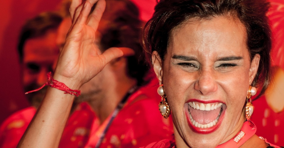 Narcisa Tamborindeguy comete gafe ao errar nome da banda Foo Fighters na internet