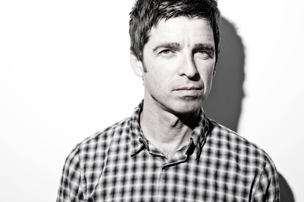 Noel Gallagher divulga faixa-bônus do próximo disco