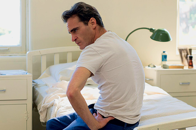 Joaquin Phoenix: a interpretação fabulosa no drama O Mestre rendeu ao ator uma indicação ao Oscar