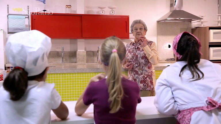 Palmirinha e a disputa das minichefs