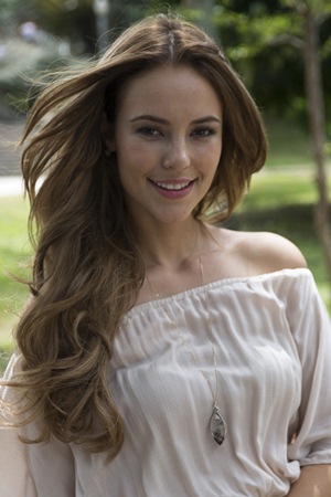 Paolla Oliveira recebe 16,7 mil reais em ação contra apresentador