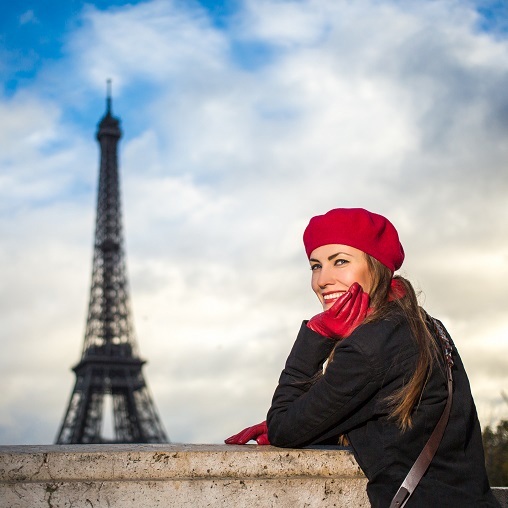 Agência de viagens tem pacotes especiais para curtir Paris durante a semana de moda