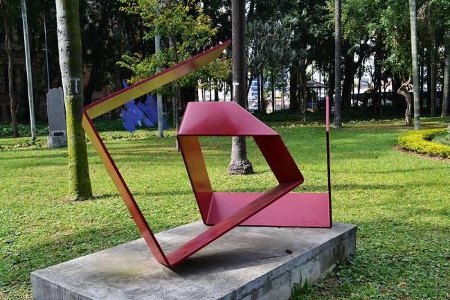 Fita Vermelha - Jardim da Luz