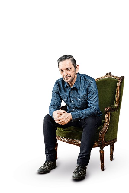 Paulo Miklos se prepara para lançar CD-solo