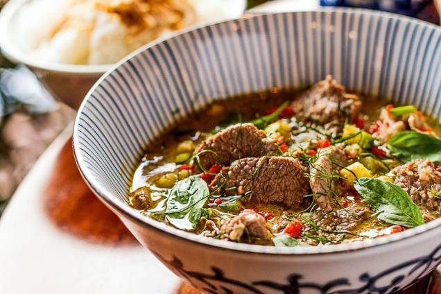 Mestiço: curry verde com carne Mestiço: curry verde com carne