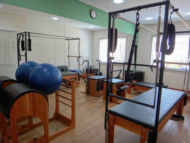 Sala para treinamento de pilates Sala para treinamento de pilates