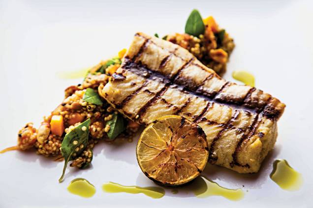 Pintado grelhado com quinoa Pintado grelhado com quinoa