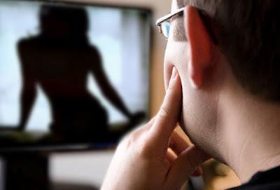 Os dez tipos de vídeos eróticos mais consumidos entre os homens e as mulheres