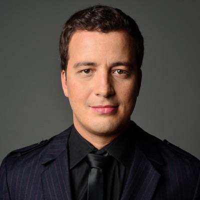 Rafael Cortez é atingido por touro em Barretos e registra cena em vídeo