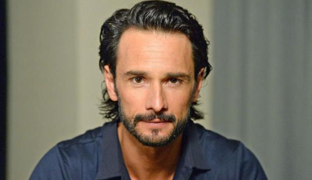 rodrigo-santoro