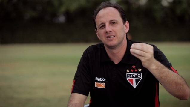 Soberano 2 - A Heroica Conquista do Mundial de 2005: documentário com Rogério Ceni Soberano 2 - A Heroica Conquista do Mundial de 2005: documentário com Rogério Ceni