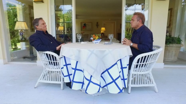 “Cheguei a pedir eutanásia”, diz Ronnie Von sobre doença grave que sofreu aos 33 anos