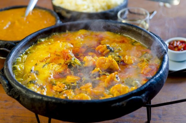 MOQUECA DE BADEJO COM CAMARAO - SAO PEDRO - VITORIA