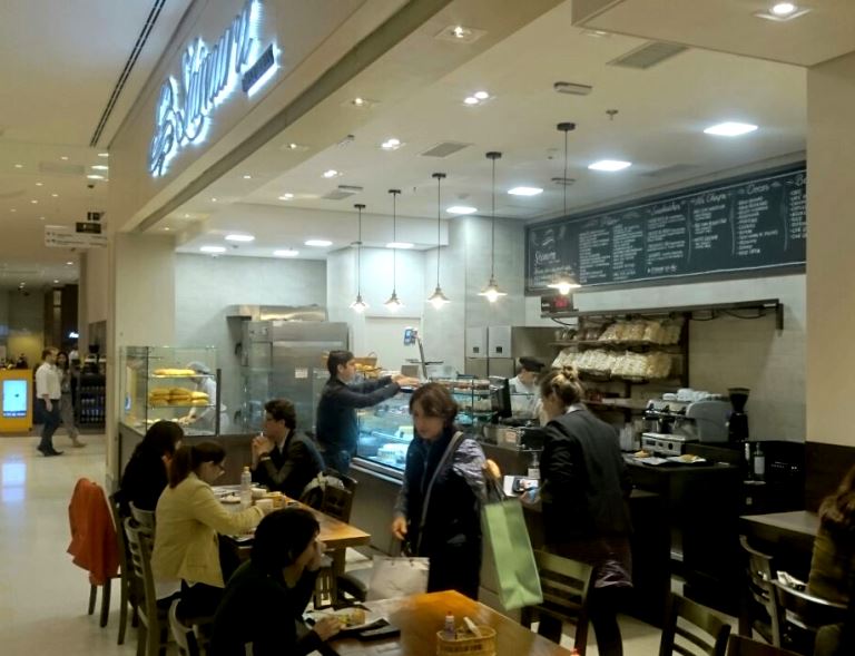 Rogério Shimura, um dos mestres da panificação em São Paulo, abre mais uma loja em shopping