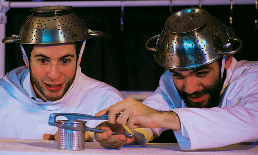 Gabriel Sitchin e Hugo Reis em Sonhatório Gabriel Sitchin e Hugo Reis em Sonhatório