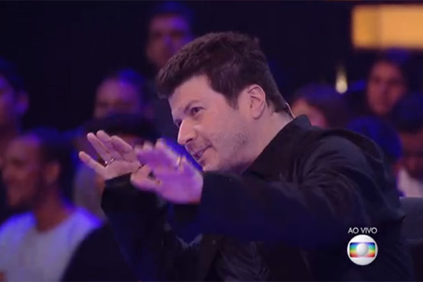 Nova fase do ‘SuperStar’ tem gafe de Paulo Ricardo, falha técnica e piadas nas redes sociais