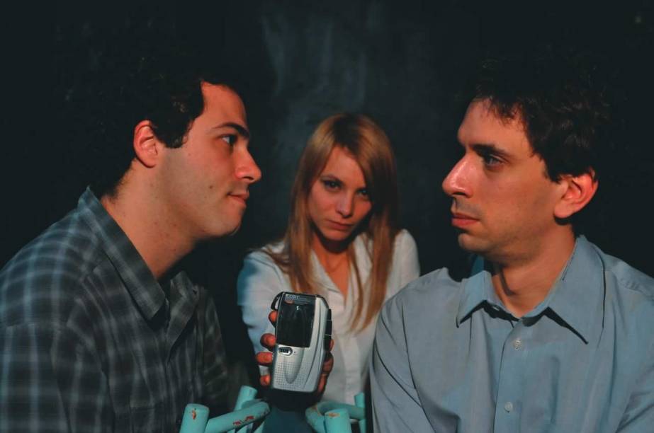 Confissões gravadas: Marcelo Selingardi, Carolina Manica e Pedro Guilherme no drama Tape Confissões gravadas: Marcelo Selingardi, Carolina Manica e Pedro Guilherme no drama Tape