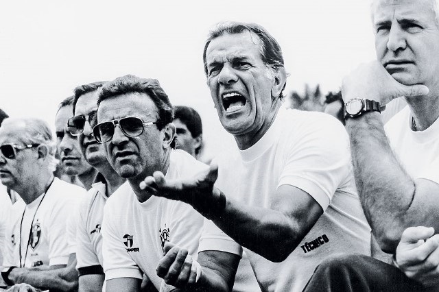 Telê, Técnico, durante treino da Seleção Brasileira de Futebol.