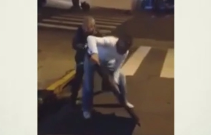 Torcedor quebra televisão após derrota do Brasil na Copa