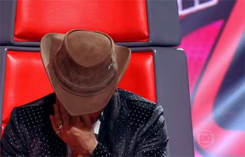 Carlinhos Brown chora, mas não salva The Voice Brasil do marasmo; veja os três melhores da semana