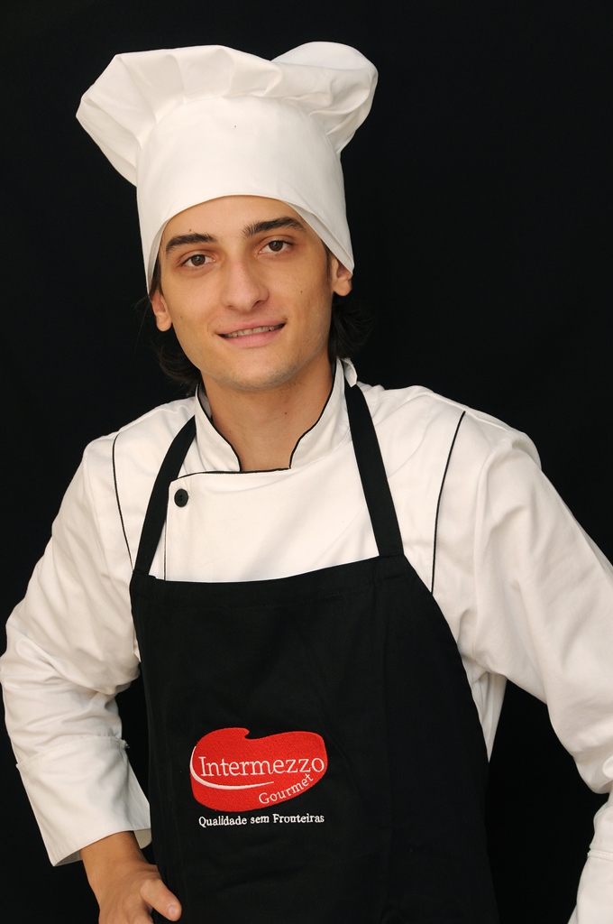 Fábio Lazzarini dá os primeiros passos na cozinha do Varanda