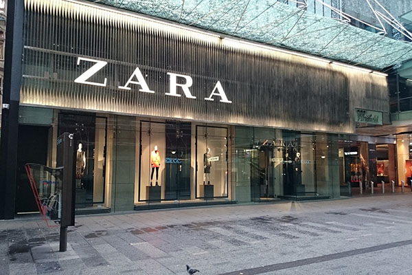 zara_store_at_westfield_sydney-e1433352793185-1940×1453